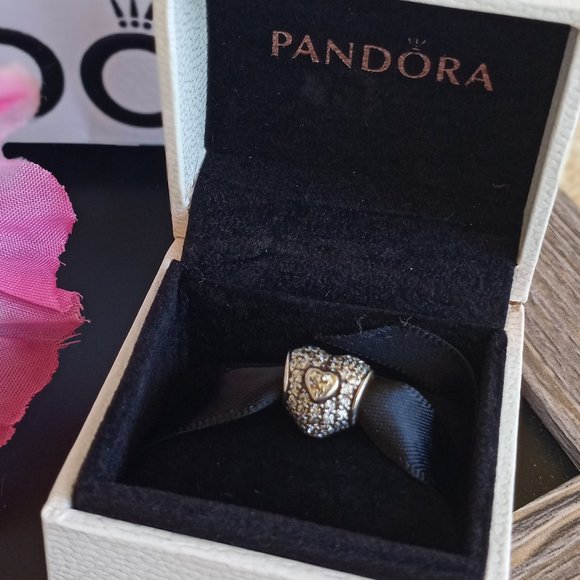 Pandora CZ encrusted heart charm - Picture 3 of 7